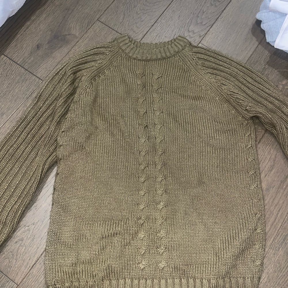 Cozy Cable Knit Sweater - Khaki
